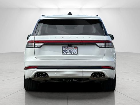 Used 2025 Lincoln Aviator Reserve w/ Jet Appearance Package RWD image 4