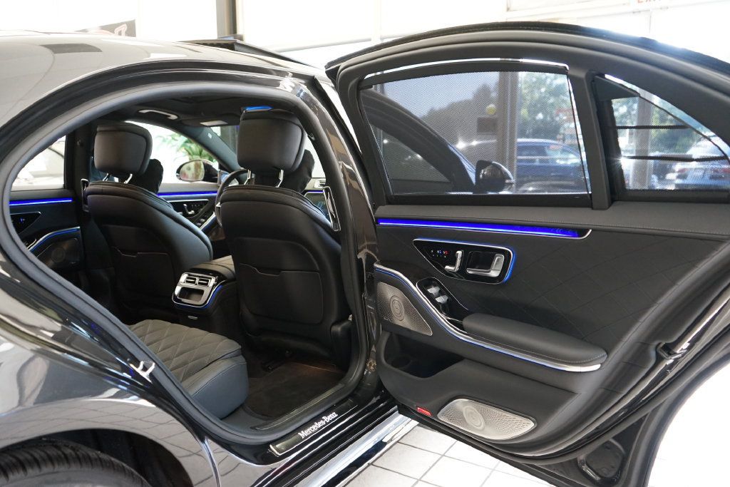 Used 2023 Mercedes-Benz S 580e 4MATIC Sedan image 62