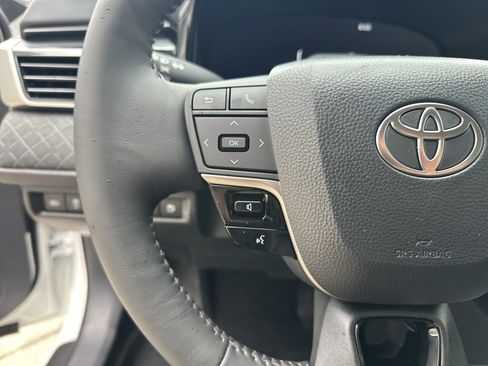 New 2026 Toyota Camry XLE image 22