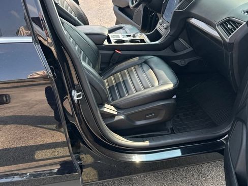 Used 2023 Ford Edge SEL AWD/4WD image 17