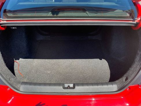 Used 2019 Honda Civic LX image 25