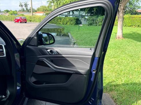 Used 2020 BMW X5 sDrive40i w/ M Sport Package RWD image 18