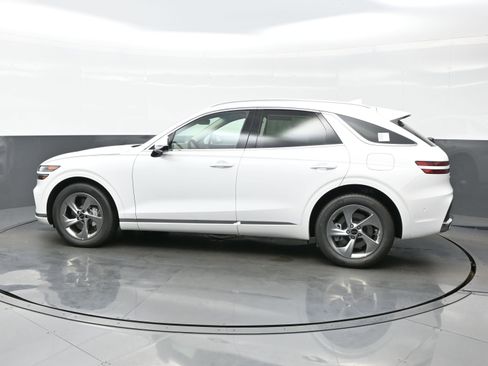 New 2026 Genesis GV70 2.5T Advanced image 3