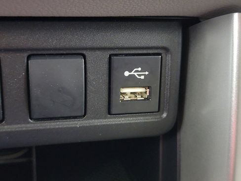 Certified 2022 Toyota Corolla Cross LE image 23