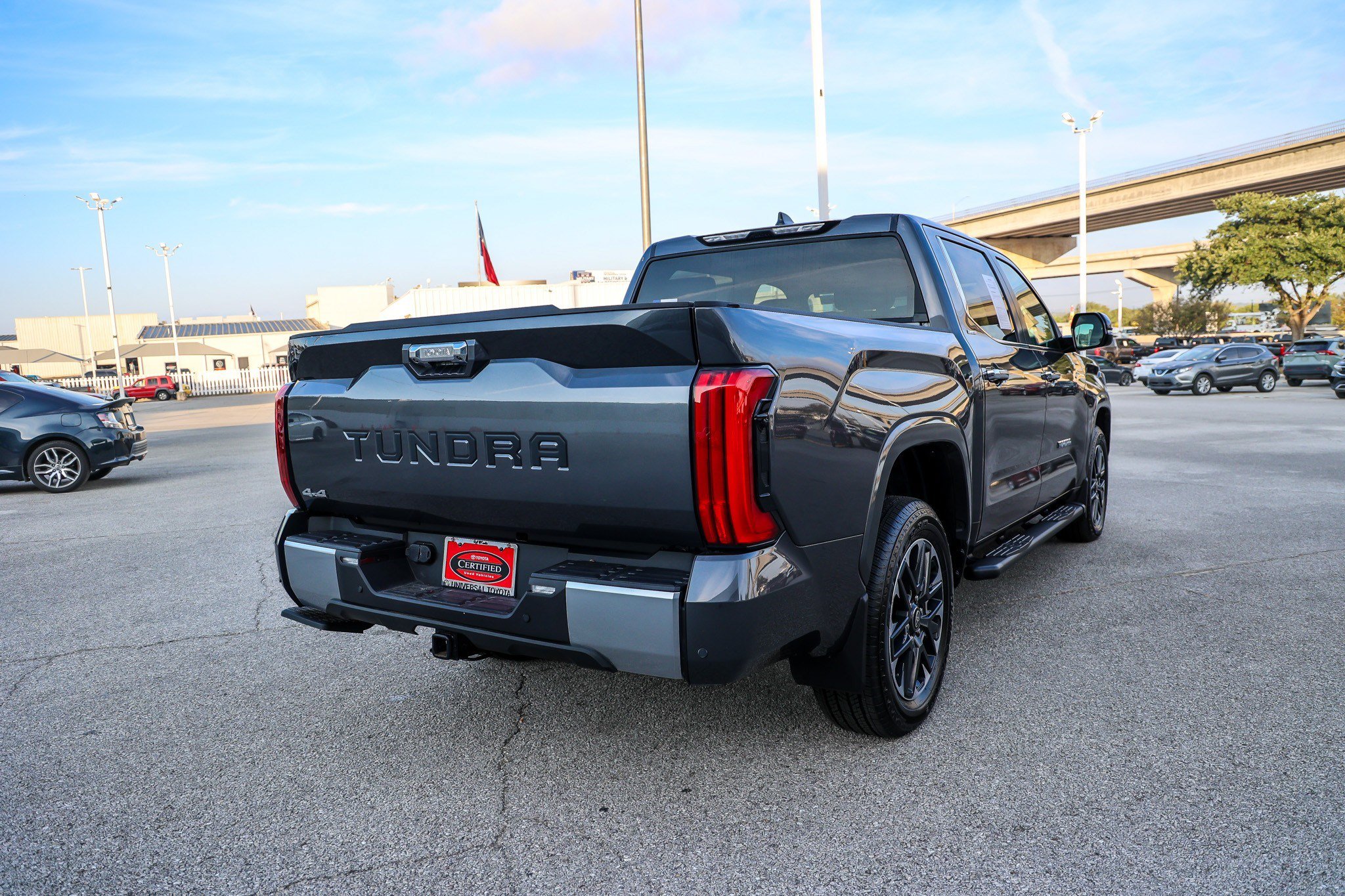 Certified 2026 Toyota Tundra Limited w/ Power Package AWD/4WD image 7