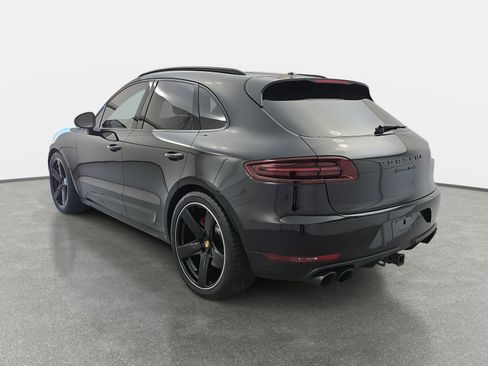 Used 2017 Porsche Macan Turbo image 7