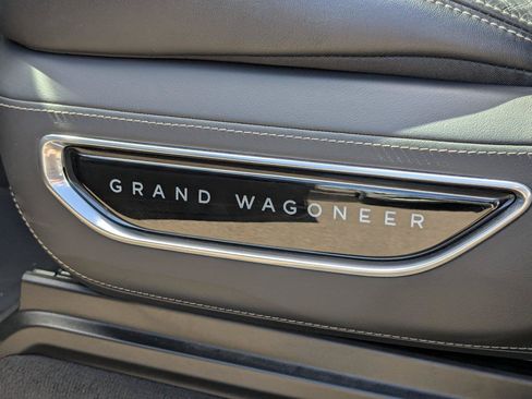 Used 2024 Jeep Grand Wagoneer L 4WD image 54