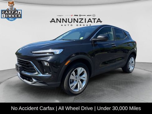 Used 2025 Buick Encore GX Preferred AWD/4WD image 1