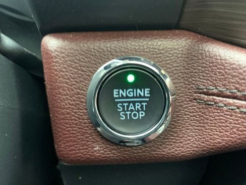 Used 2024 Ford Expedition Max Limited image 24