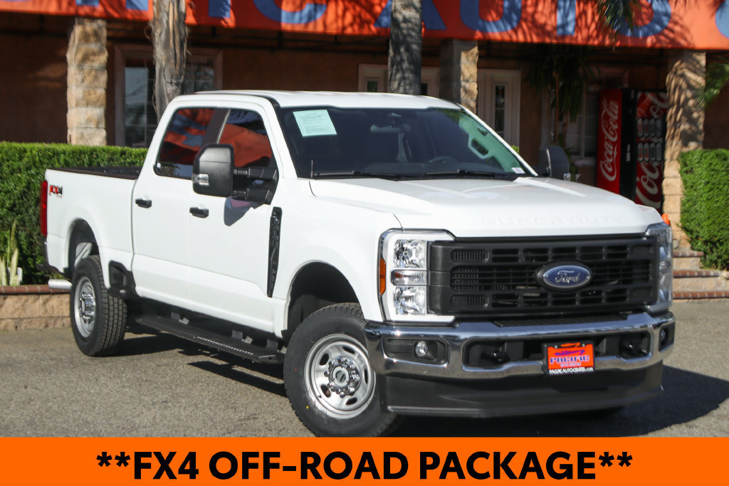 Used 2024 Ford F250 XL w/ FX4 Off-Road Package AWD/4WD image 2
