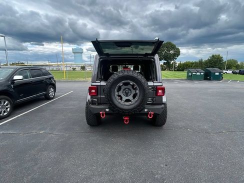Used 2020 Jeep Wrangler Unlimited Rubicon AWD/4WD image 5