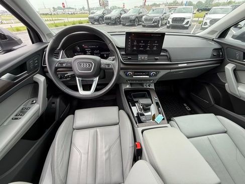 Used 2024 Audi Q5 2.0T Premium Plus image 11