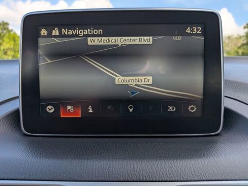 Used 2014 MAZDA MAZDA3 i Grand Touring image 20