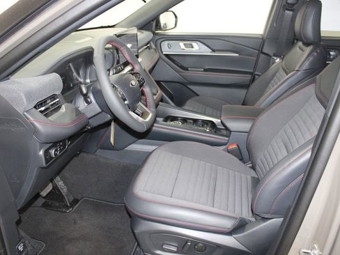 New 2026 Ford Explorer ST-Line image 22