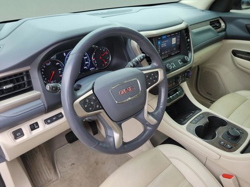 Used 2021 GMC Acadia Denali w/ Denali Technology Package image 22