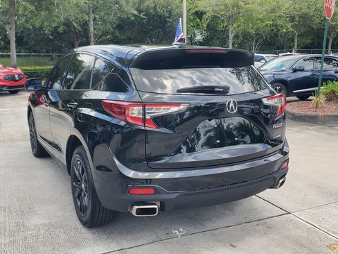 Used 2025 Acura RDX SH-AWD image 5