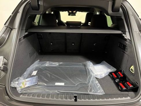 New 2026 BMW iX xDrive60 w/ Premium Package image 16