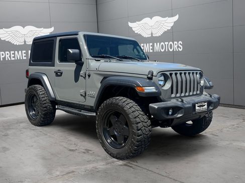 Used 2020 Jeep Wrangler Sport image 5