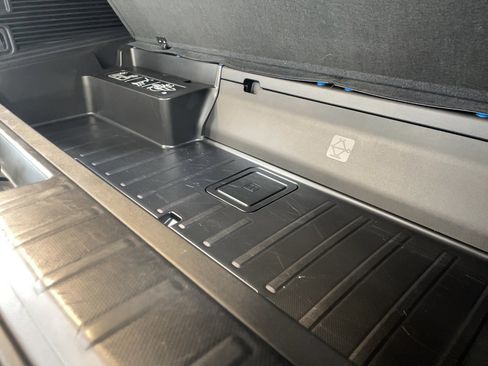 Used 2022 Subaru Ascent Premium w/ Convenience Package image 24