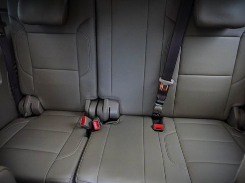 Used 2018 Chevrolet Tahoe Premier image 20