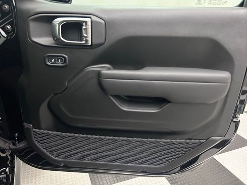 New 2026 Jeep Wrangler Unlimited Rubicon image 15