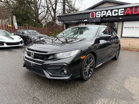Used 2021 Honda Civic Sport image 2