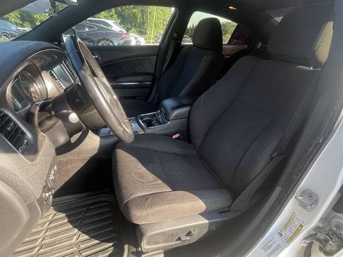 Used 2013 Dodge Charger R/T RWD image 10