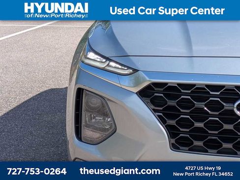 Used 2020 Hyundai Santa Fe SEL FWD image 9
