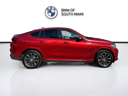 Certified 2023 BMW X6 xDrive40i w/ Executive Package image 8