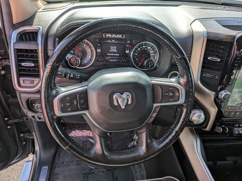 Used 2020 RAM 1500 Laramie image 16