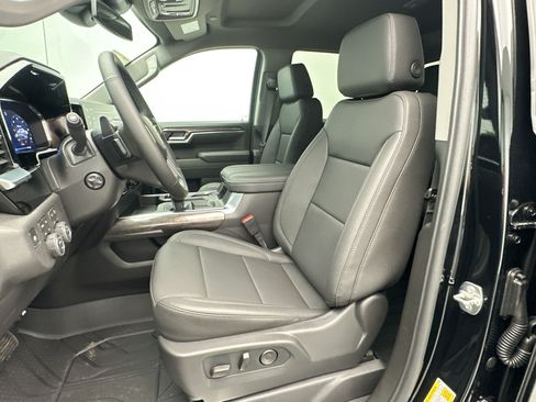 New 2026 Chevrolet Silverado 1500 LTZ AWD/4WD image 5