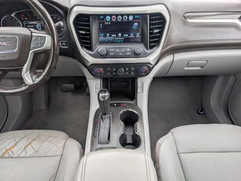 Used 2019 GMC Acadia SLT FWD image 7