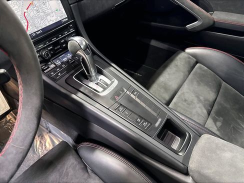 Used 2015 Porsche 911 GT3 RWD image 18