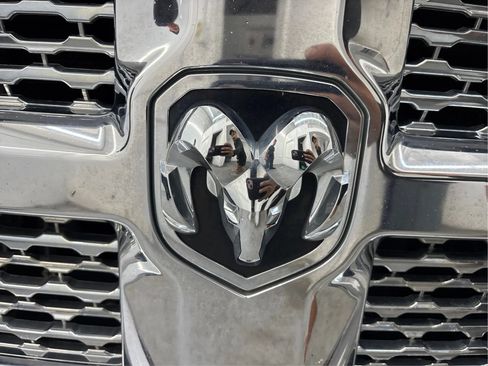 Used 2018 RAM 2500 Laramie w/ Snow Chief Group AWD/4WD image 34