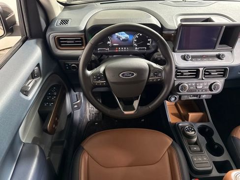 Used 2024 Ford Maverick Lariat image 19