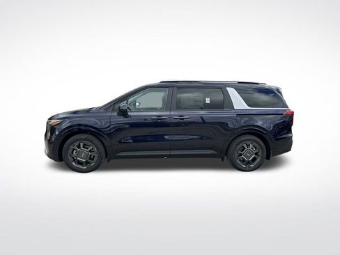 New 2026 Kia Carnival EX image 2