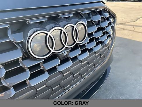 Used 2025 Audi Q5 2.0T Premium w/ Convenience Package image 9