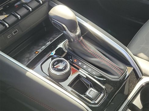 New 2025 Chevrolet Colorado Z71 w/ Technology Package image 12