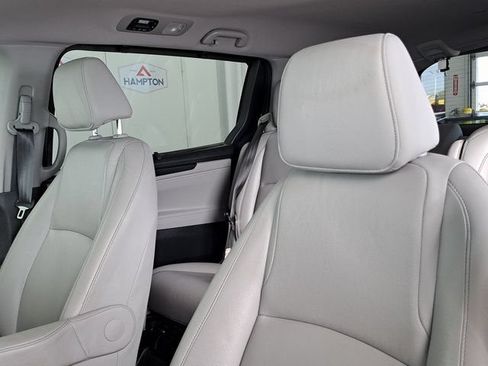 Used 2024 Honda Odyssey EX-L image 23
