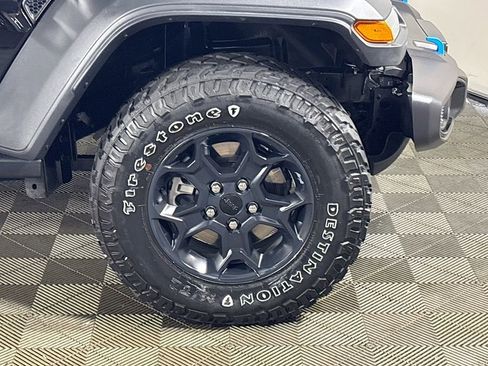 Used 2023 Jeep Wrangler Unlimited AWD/4WD image 22