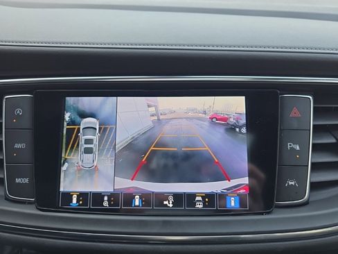 Used 2024 Buick Enclave Avenir w/ Avenir Technology Package image 25