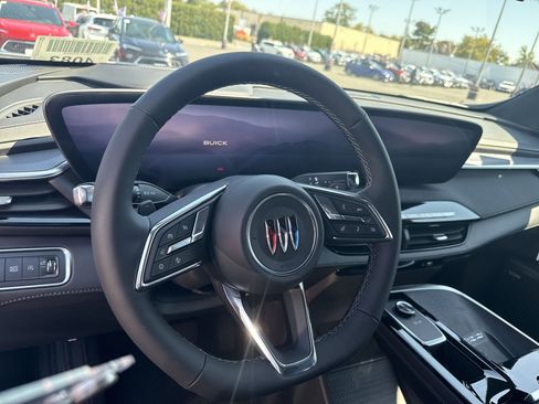 New 2026 Buick Enclave Sport Touring w/ Power Package image 9