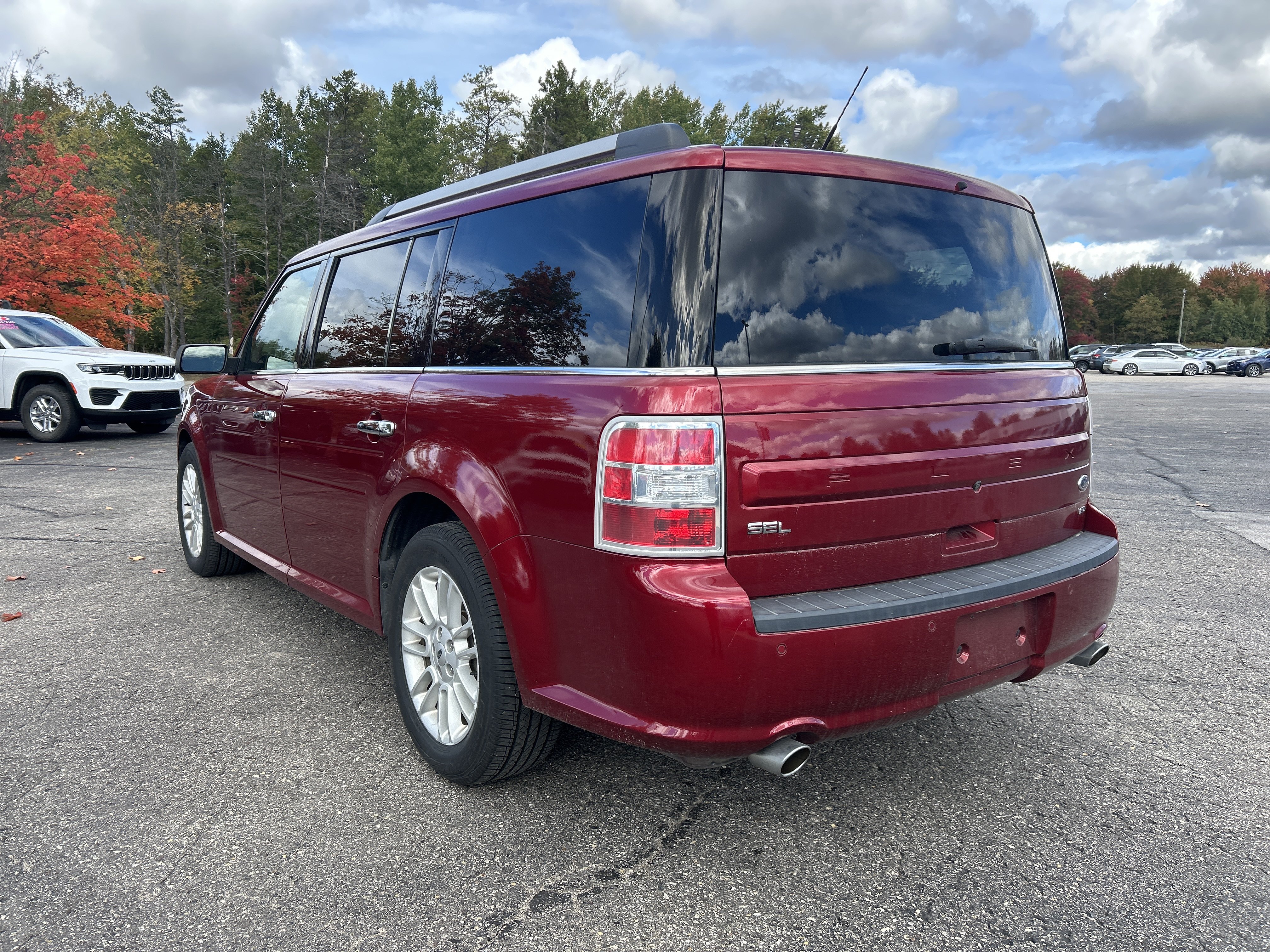 Used 2018 Ford Flex SEL w/ Equipment Group 202A AWD/4WD image 6