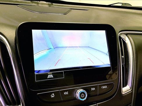 Used 2024 Chevrolet Malibu LT image 14