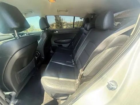 Used 2017 Kia Sportage EX FWD image 12