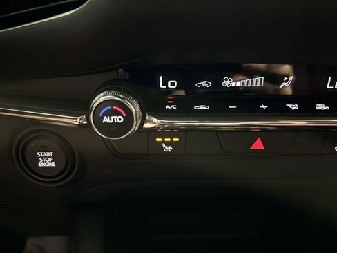 New 2026 MAZDA MAZDA3 Carbon image 31