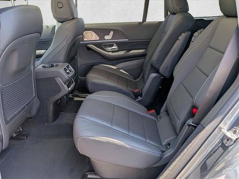 New 2026 Mercedes-Benz GLS 450 4MATIC image 18