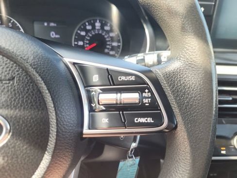 Certified 2021 Kia Seltos LX AWD/4WD image 32