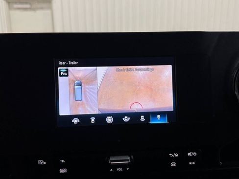 Used 2024 Mercedes-Benz Sprinter 2500 image 39