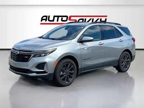 Used 2023 Chevrolet Equinox RS AWD/4WD image 3